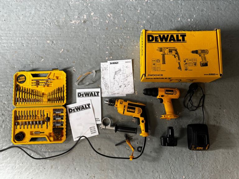 Dewalt drill set in orginal box