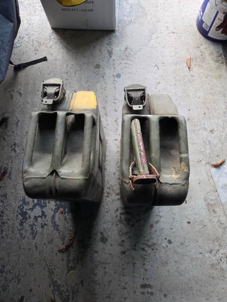 20ltr jerry cans