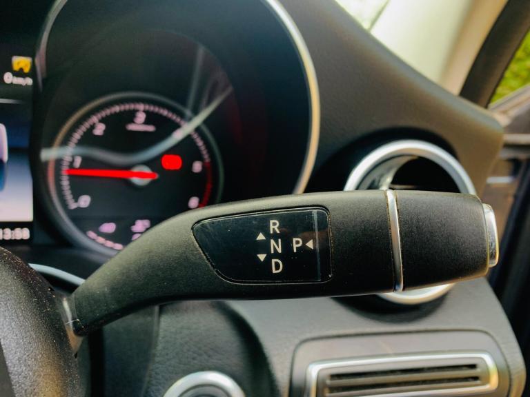 2017 Mercedes-Benz E Class E220d AMG Line 5dr 9G-Tronic ESTATE DIESEL Automatic