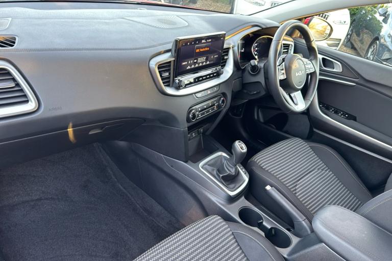  Kia Ceed Sportswagon 1.5 T Gdi 2 Sportswagon 5dr Petrol Manual Euro 6 s/s 138