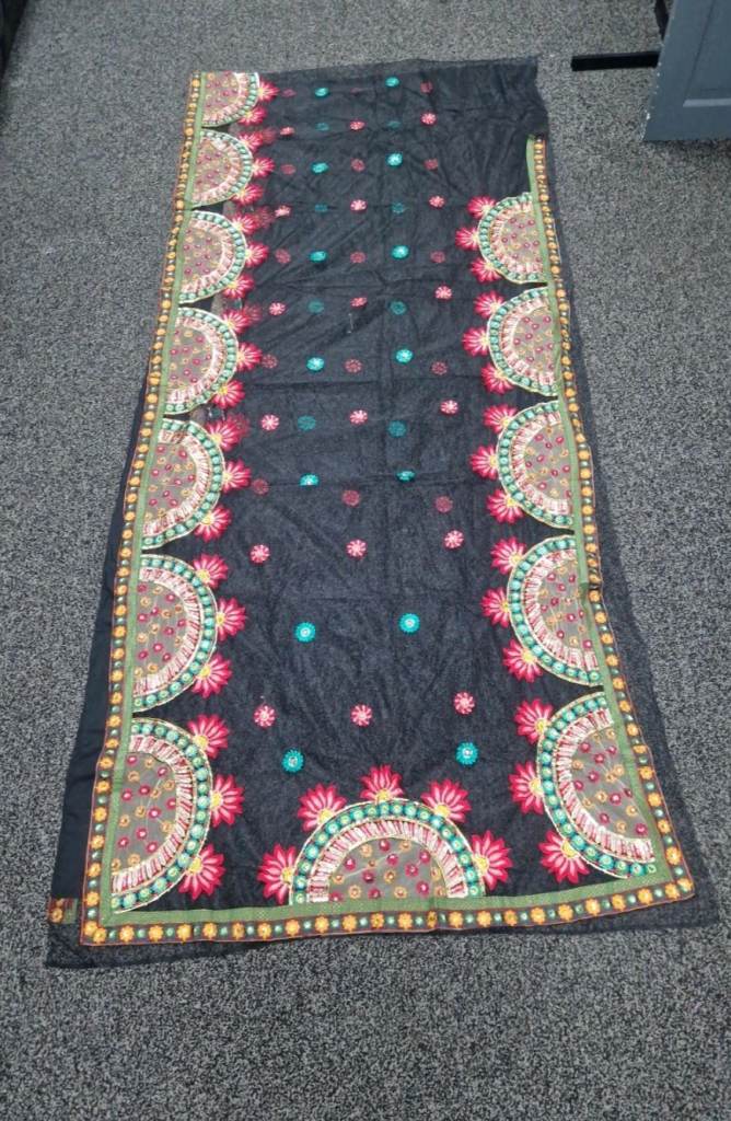 Good Condition Multicoloured Patterned Saree