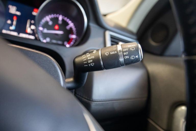 2016 Land Rover Discovery Sport 2.0 TD4 HSE Luxury SUV 5dr Diesel Auto 4WD Euro 6 (s/s) (180 ps) ...