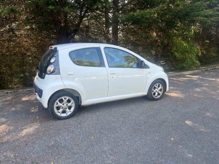 Citroen, C1, Hatchback, 2011, Manual, 998 (cc), 5 doors