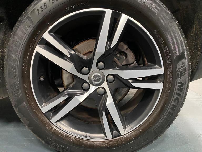 2021 Volvo XC40 2.0 B4 MHEV R-Design Auto Euro 6 (s/s) 5dr ESTATE Petrol/Electric Hybrid Automatic