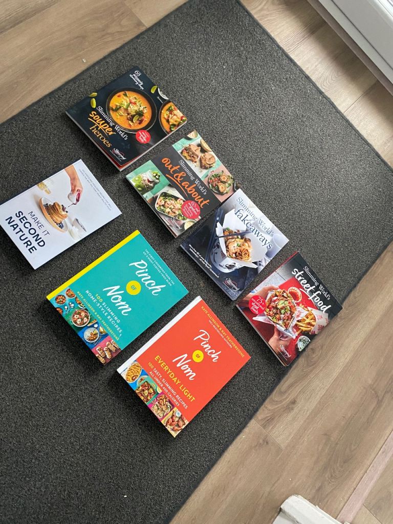 Pinch of Nom & Slimming World Cookbooks – As Good As New