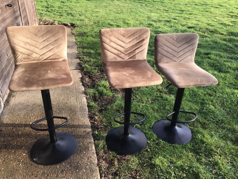 Set of 3 Breakfast Bar Stools
