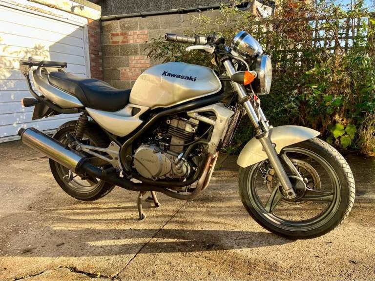 Kawasaki ER5 500 2003, 498 (cc)