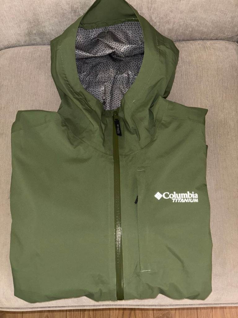 image for Columbia Ampli-Dry Waterproof Jacket. Med. Excellent Condition. Worn Once Cost £170, accept £53 ono