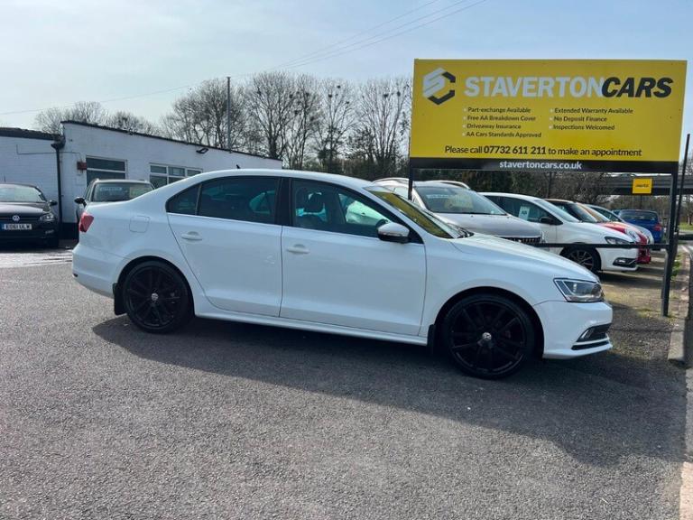 Volkswagen Jetta GT TDI BLUEMOTION TECHNOLOGY DSG