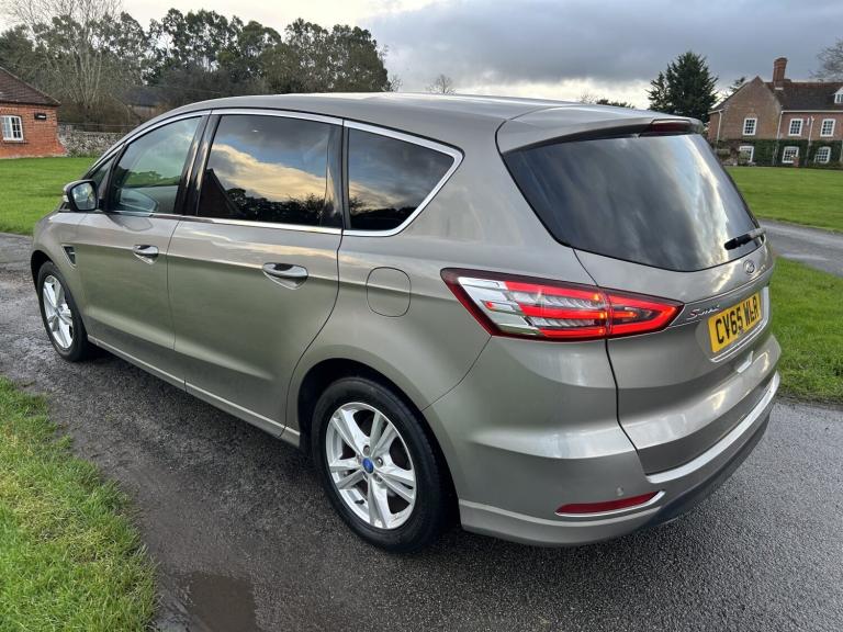 FORD S-MAX 2.0 TDCi Titanium 2015