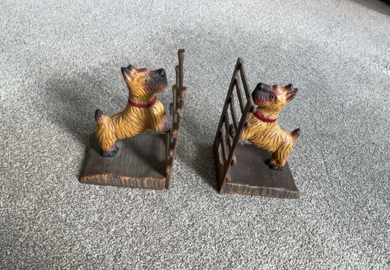 image for Cast iron cairn terrier book ends