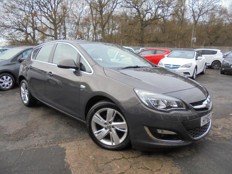 2013 Vauxhall Astra 1.4i 16V SRi 5dr HATCHBACK Petrol Manual