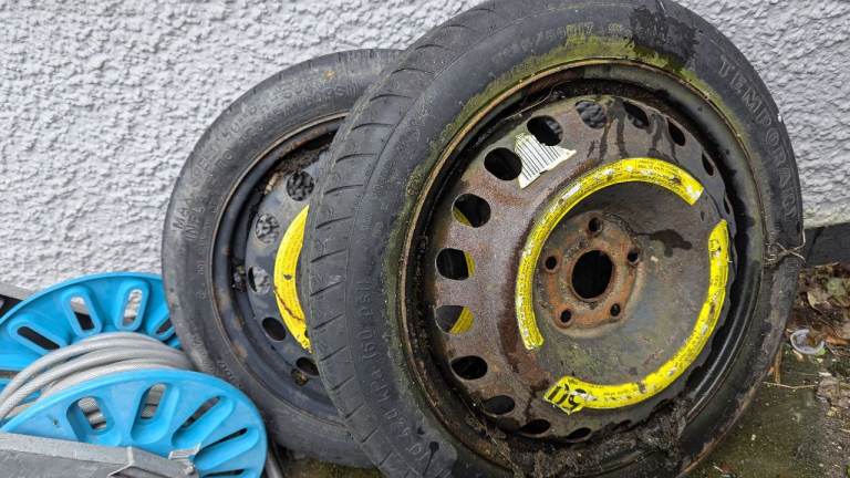 Two space savers fit audi /Volkswagen 