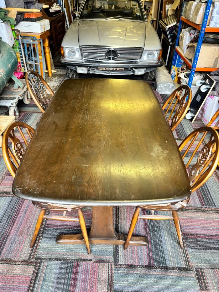 Ercol fleur dy lys table and 4 chairs with cushions