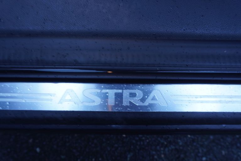 Vauxhall, ASTRA, Convertible, 2006, Manual, 1796 (cc), 3 doors