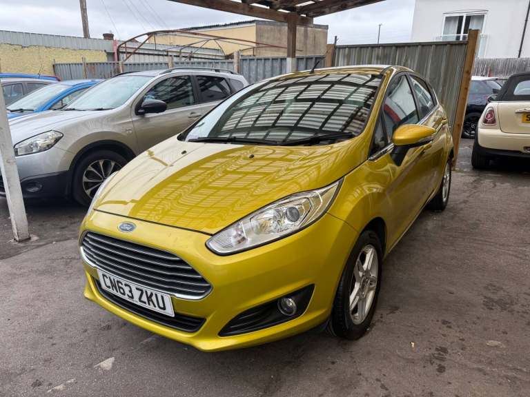 2013 Ford Fiesta 1.25 82 Zetec 5dr HATCHBACK Petrol Manual