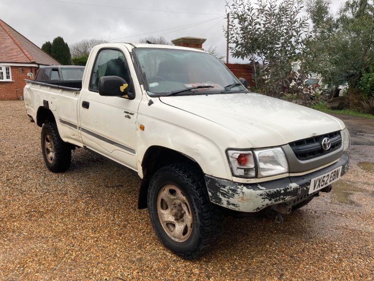 Toyota hilux Pick Up, 2003, Manual, 2494 (cc)