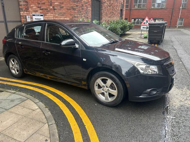 Chevrolet, CRUZE, Hatchback, 2011, Other, 1598 (cc), 5 doors