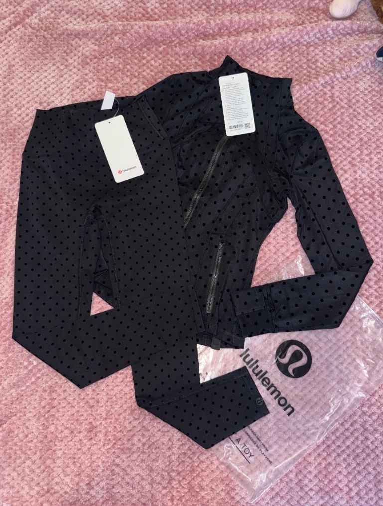 Lululemon Polka Flock Set