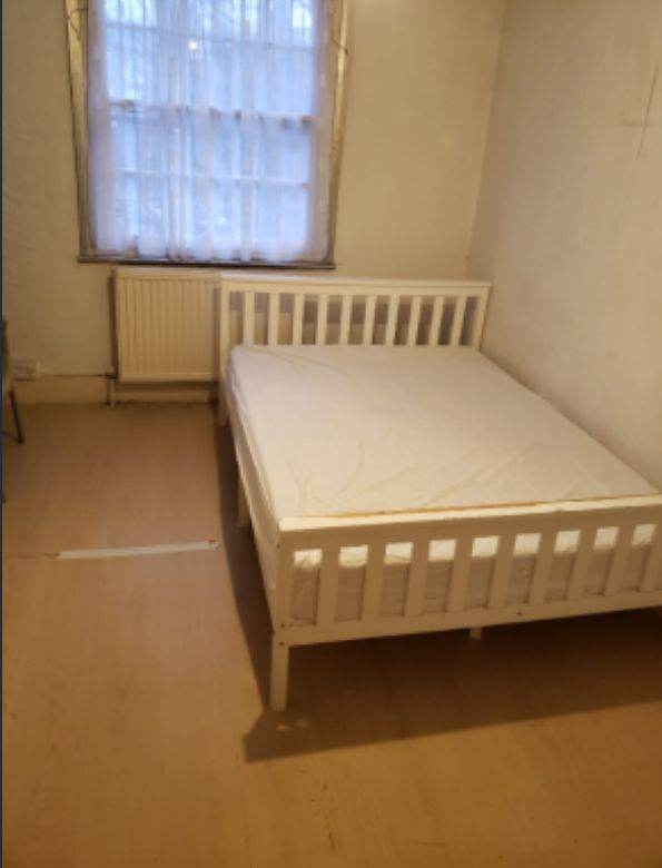Room for rent in (London SE5)