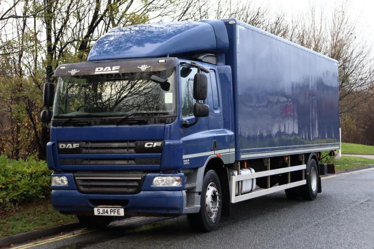 DAF CF65 220 4X2 SLEEPER 28FT BOXVAN (2014)