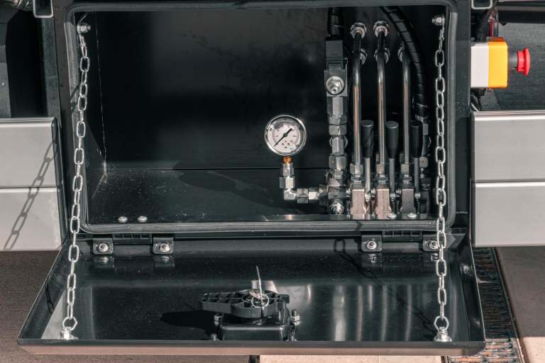 IVECO DAILY 2025 180BHP 7.2T HIMATIC TWIN DECK CAR TRANSPORTER RECOVERY TRUCK