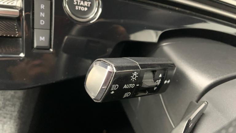 2025 Peugeot 5008 1.2 HYBRID GT SUV 5dr Petrol Hybrid e-DSC6 Euro 6 (s/s) (136 ps) SUV Hybrid Aut...