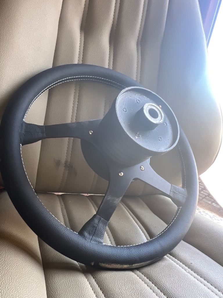 Alpina steering wheel