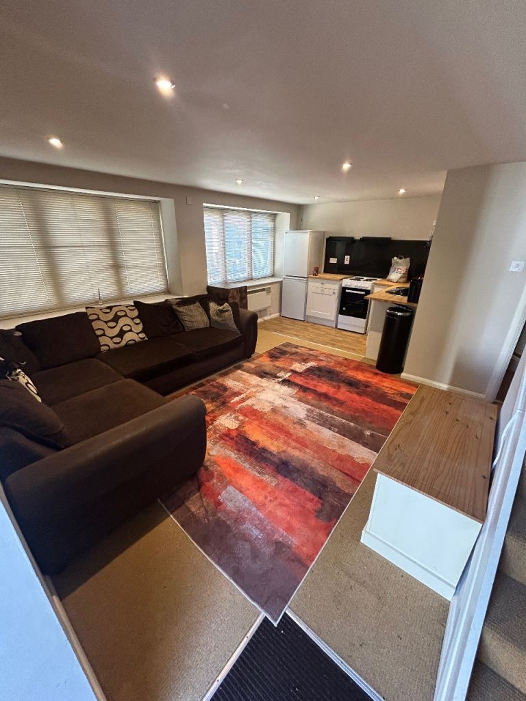 1 Bedroom self-contained Annexe to let