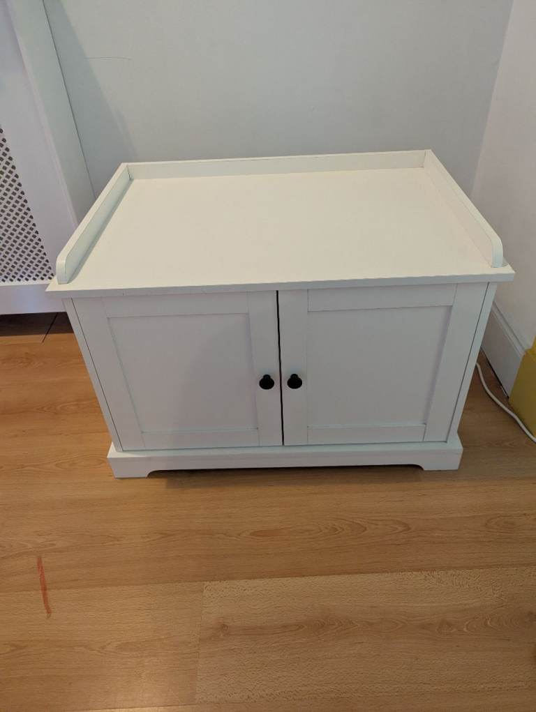 Hidden cat box unit