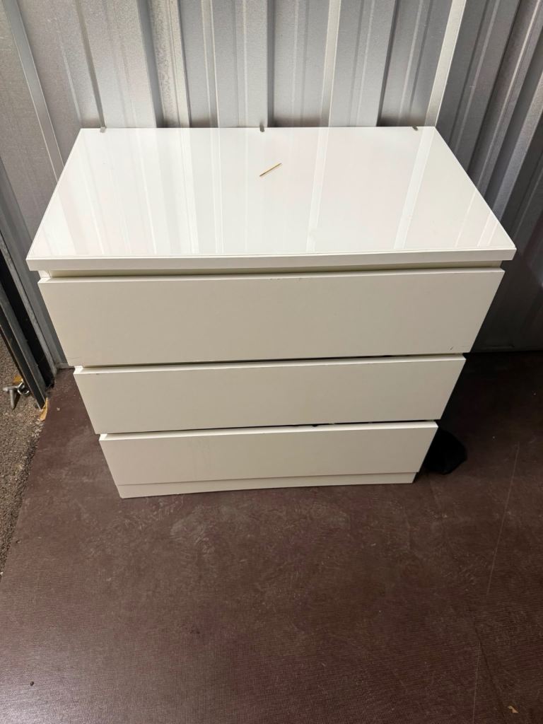 IKEA MALM 4-Drawer Chest – White