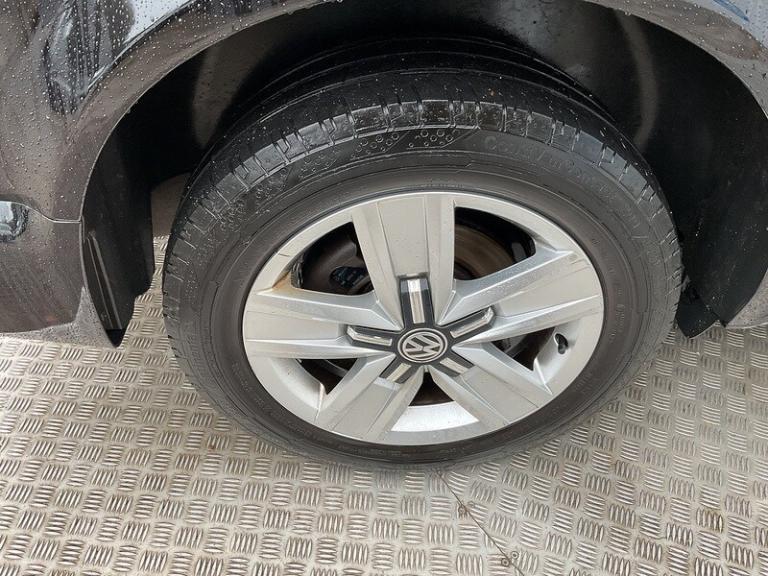 2022 Volkswagen Transporter Shuttle 2.0 TDI 150PS SE Minibus DSG MPV DIESEL Automatic