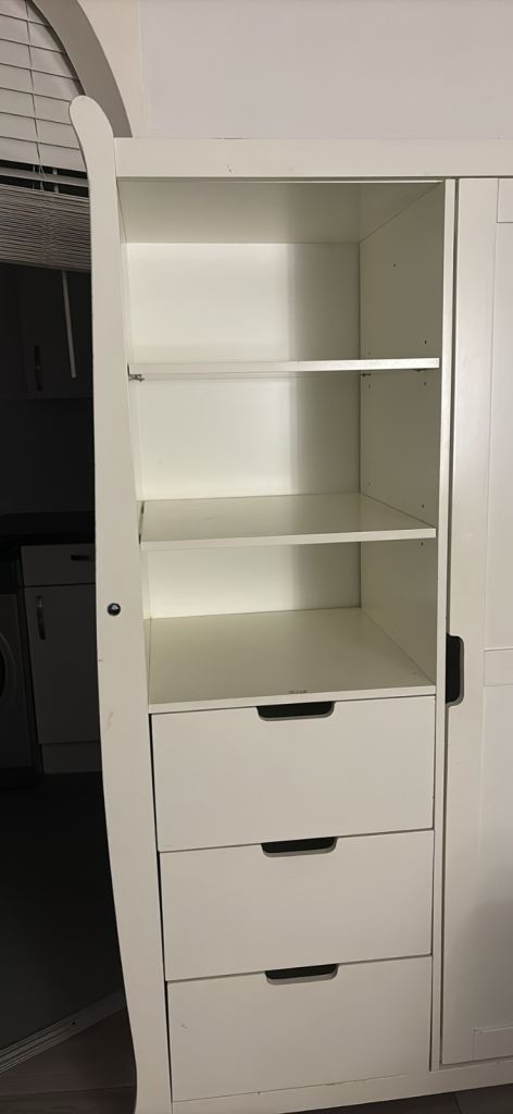 White wardrobe 