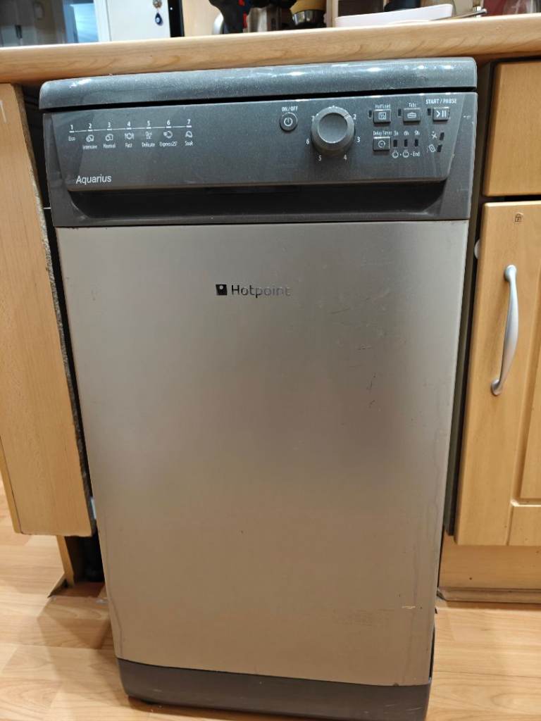image for Hotpoint Dishwasher 