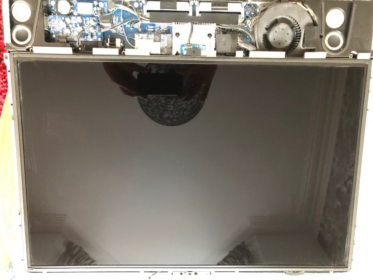 Apple iMac A1225 24inch Desktop - MB418B/A 2.8Ghz Intel Core 2 Duo Extreme