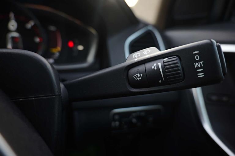 2016 Volvo XC60 2.4 XC60 SE Luxury Nav D5 AWD 4WD 5dr SUV Diesel Manual