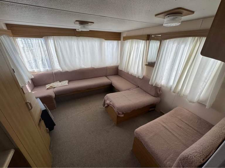 Static Caravan For Private Rent £550PCM (All Year Long Term)