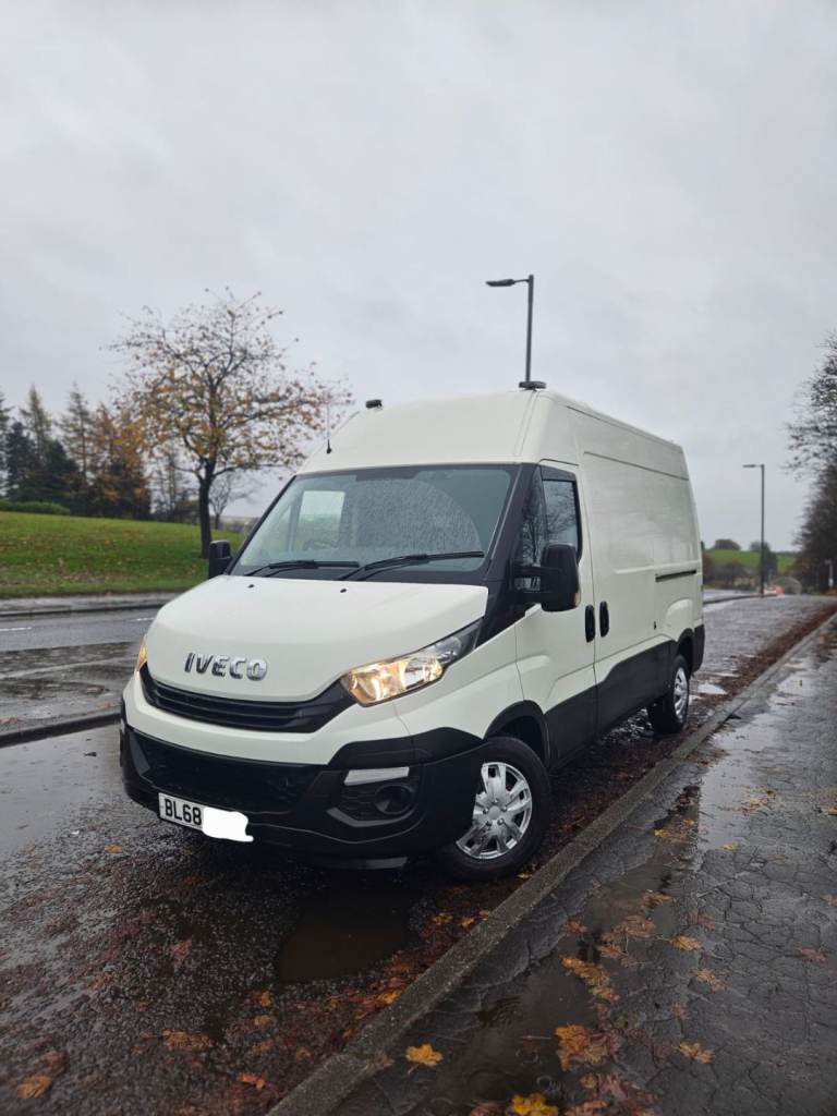 2019 iveco daily 35-120 rwd mwb euro 6 ulez comp sim transit master crafter movano
