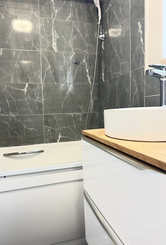 Clean Double Room to rent in Camberwell 