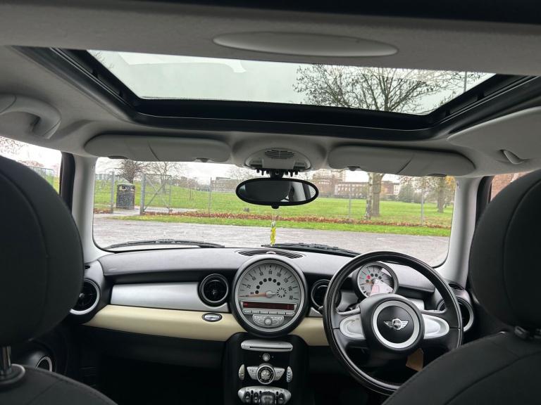 2010 MINI Clubman 1.6 Cooper [122] 5dr Auto ESTATE Petrol Automatic