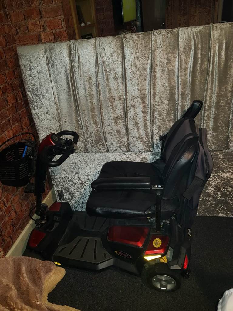 MOBILITY SCOOTER - Red/Black, Good Condition, READY TO GO!