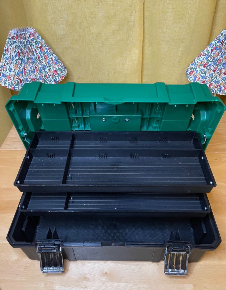 3-Tier Expandable Toolbox with Layered Storage Compartments - Multi-Layer Folding Tool Box Trays