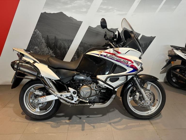 Honda XL 1000 Varadero  2013 with 34,239 miles 