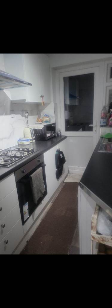 Double room on lady margret road
