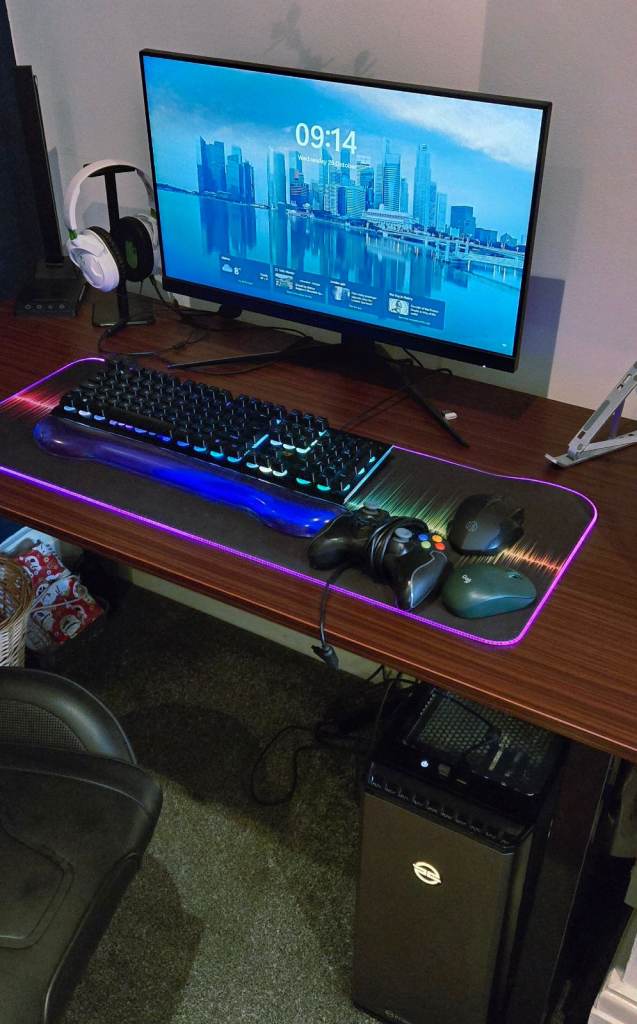 image for Full gaming PC set up 