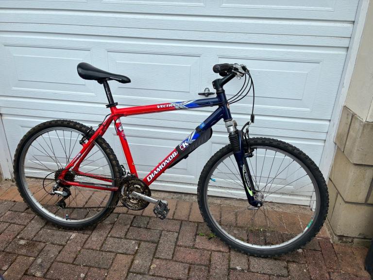 Diamondback Vectra Sport adult bike