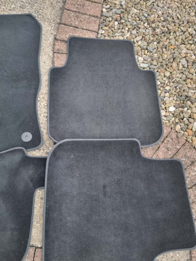 Skoda kodiaq official carpet car mats 