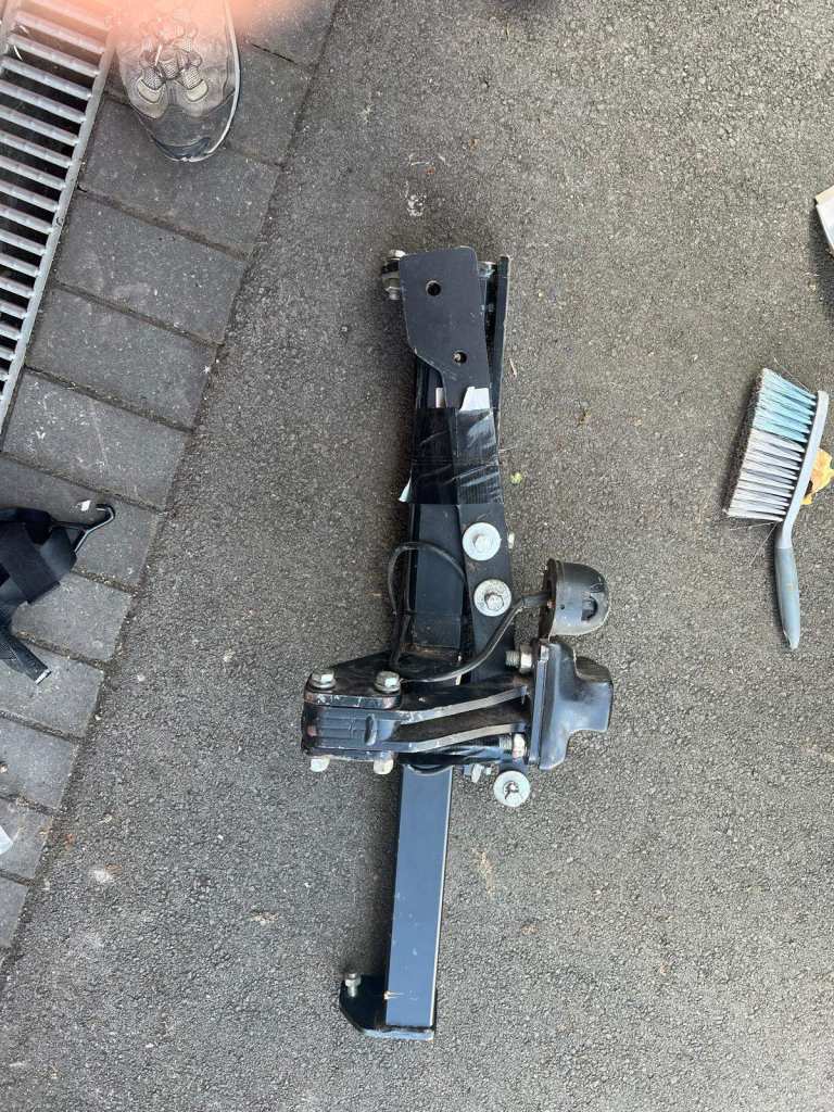 Mondeo Estate mk 4 Tow bar 