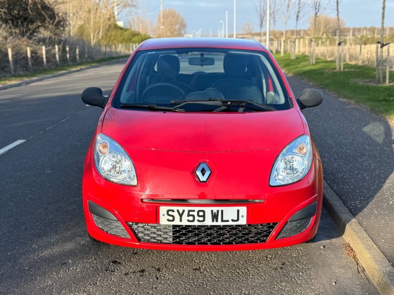 Renault Twingo, 34k miles, 1 year MOT, ULEZ compliant.