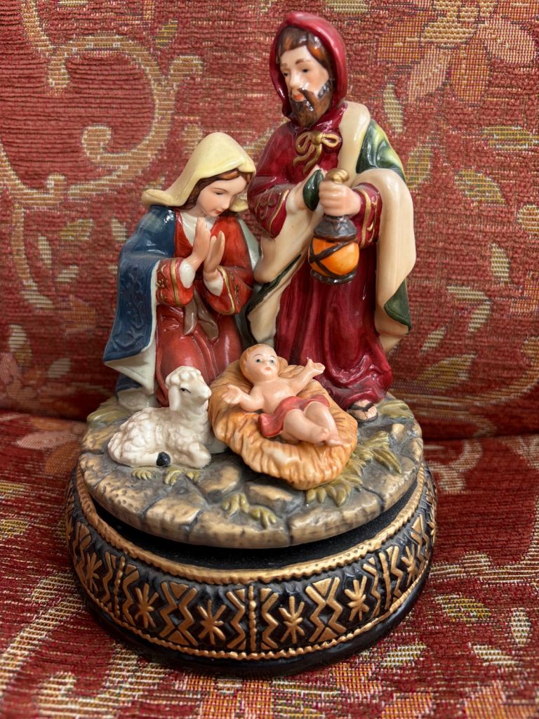Vintage Christmas nativity play music box 